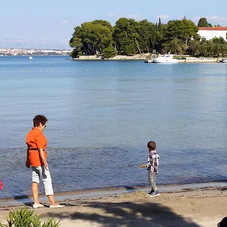Seaside House Preko, Ugljan - 12078 בית נופש