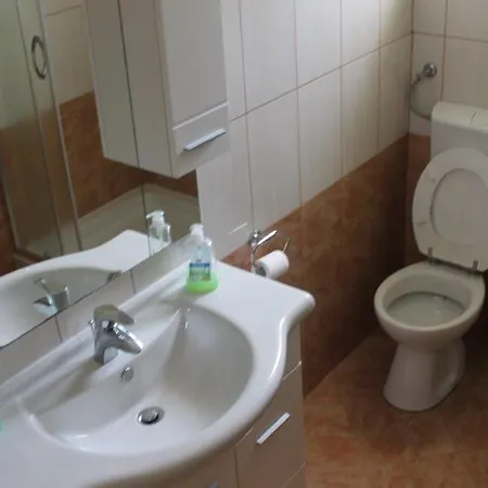 Seaside House Preko, Ugljan - 12078 펜션 *